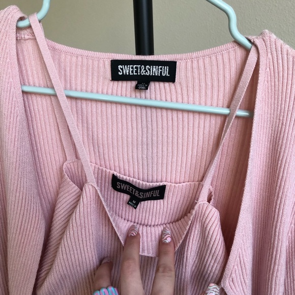 Tie front matching knit tank and cardigan💕 - Picture 7 of 7